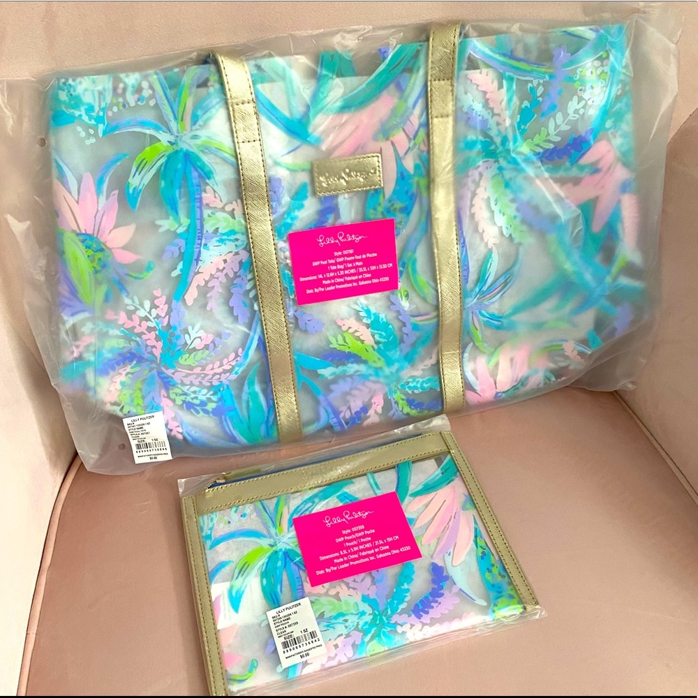 Lilly Pulitzer GWP pool / beach bag with wallet